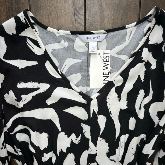 NWT Women's Nine West Knot-Back Long Sleeve Dress in Black & White Size Small - Picture 4 of 8